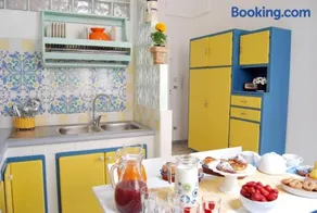 DF bed and breakfast - Image 1