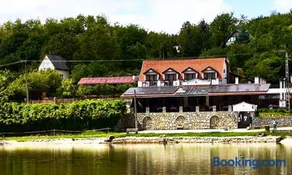Villa Tópart vendégház - Image 3