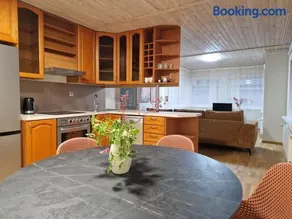 Cozy apartment on the second floor of a private house in Nõmme - Image 1