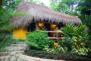 Bungalows by Cenote Ik-Kil - Image 1