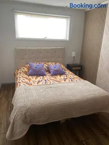 Habitación completa con baño incluido - Image 4