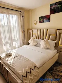 Savanna Living - Image 1