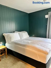 Central Apartment in Alta with Free Parking - Image 3