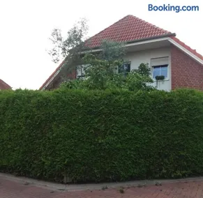 Ruhiges Zimmer direkt an den Leineauen - Image 1