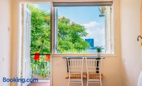 An Homestay Lakeview Apartment - Image 1