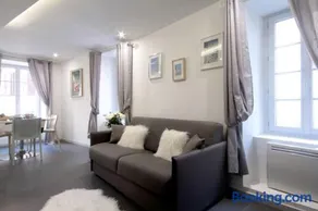 Le Clos St Louis - Image 2