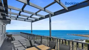 Marengo Views - 180 Degree Clifftop Ocean View Home - Image 2