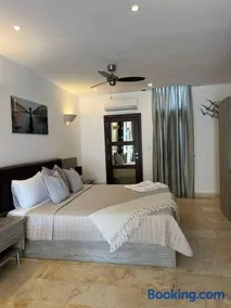 Nikolina Apartment 2 - Image 2