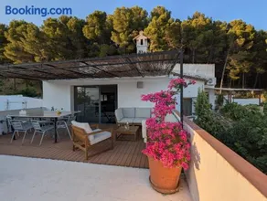 Villa La Roca - A fusion of modern and typical Andalucian architecture - Image 5