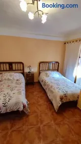 Casa rural LA CRIVA - Image 4