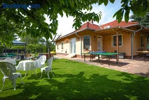 Sunny Garden Pihenőház - Image 2