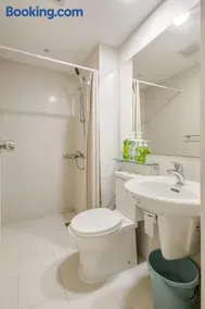 Sabrina'sCrib Apartment 2BR by Azure Residences Near Manila International Airport - Image 4