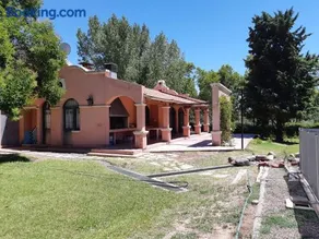 Casa con parque por los caminos del vino - Image 1