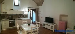 Borgo San Sisto Apartment - Image 1