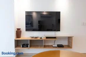 Apartamento en Bocagrande - Piscina, Jacuzzi y Mar - Image 2