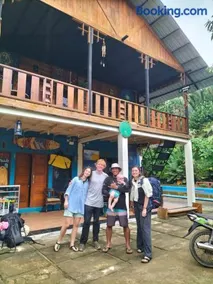 Air Manis Secret Surfcamp - Image 5