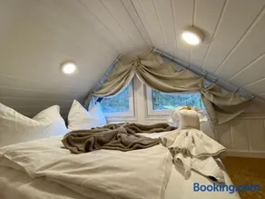 Chalet Waldeck with Private Sauna, Fireplace And Pure Nature - Image 3