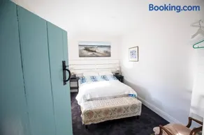 Newly renovated entire residential home Annestown Beach, County Waterford - Image 5