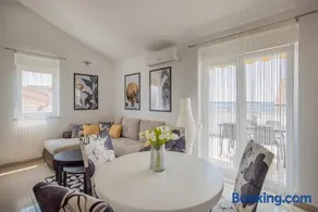 Chill 4 Real Sea View Mandre - Image 2