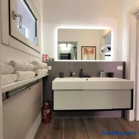 Aros Mountain Lake Iseo Hospitaliy - Image 3