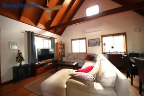 Kookaburra Cottage 71 Straight St HH - Image 4