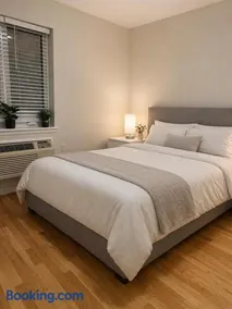 Habitación Privada Amplia cerca de NYC Baño compartido - Image 1