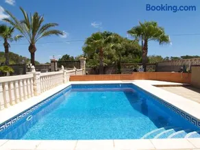 Villa López - Image 2