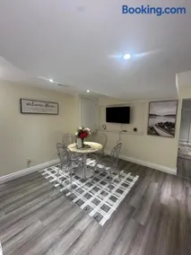 Cozy Two Bedroom Basement Apartment - Image 2