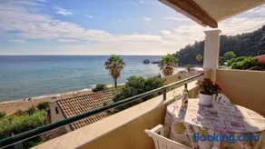 Sea View Maisonette Glyfada Beach - Image 1