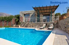 Villa Livadia with Pool, close to Elafonissi famous Beach - Image 2