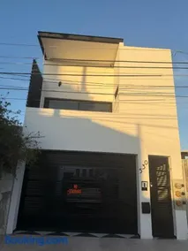 Prici's House - Image 1