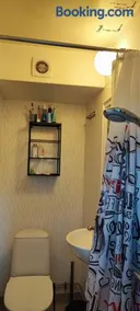 Mysig stuga med närhet till stränder och nöjen - Image 3