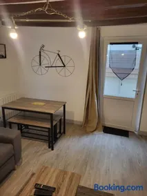 Petite maison cosy wifi avec terrasse - Image 3