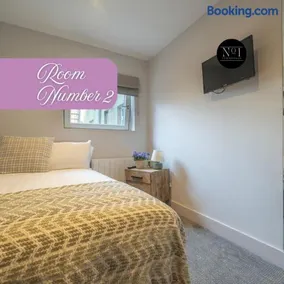 Number One Townhouse - Image 4