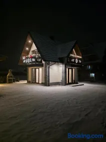 Family House B - Image 2
