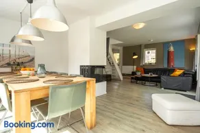 Luxe Villa Texel 8-10 personen met Sauna Krim 95 - Image 5