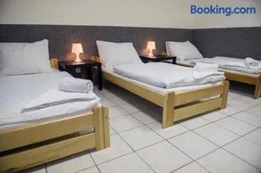 Hostel Seven - Image 4