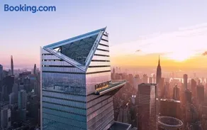 Music - Big 3br with King Bd Close to EWR and NYC - Image 1