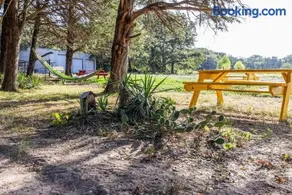 Ravenna Pond Retreat - Peaceful Farmhouse Getaway - Image 1