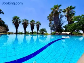 Palm Villa Ammes - Image 1