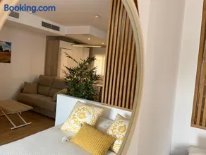 Duplex con terraza privada y parking a 15 minutos de Sevilla - Image 3