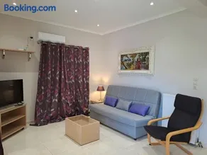 NIKOLAS HOUSE - Image 2