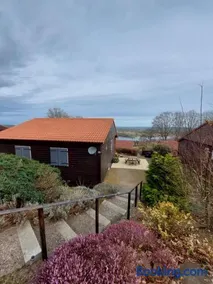 Chalet tout équipé vue sur le lac de la Dathée Vire Normandie - Image 3