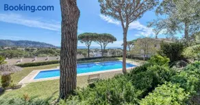 Mediterraneo Classy Apartment, Private Garden - Image 4