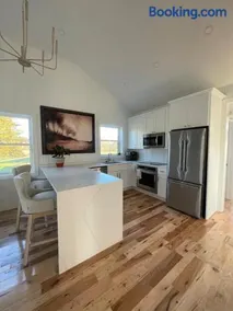 Luxury Farm Stay - Image 2