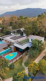 Moon Heart Village Khao Yai Pool Villa - Image 2