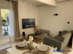 Charmante maison climatisée avec piscine privée - Image 2