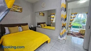 Froude Apartments - Image 5