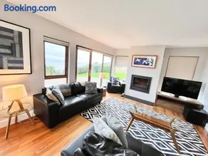 Sea Haven - My Tranquil Costal Retreat - Commanding Views - Image 3
