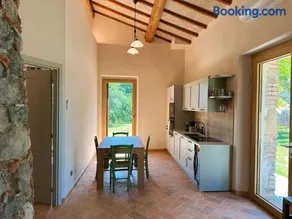 Rustico con jacuzzi in Toscana - Image 2